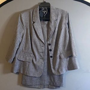 Plus Size Skirt Suit